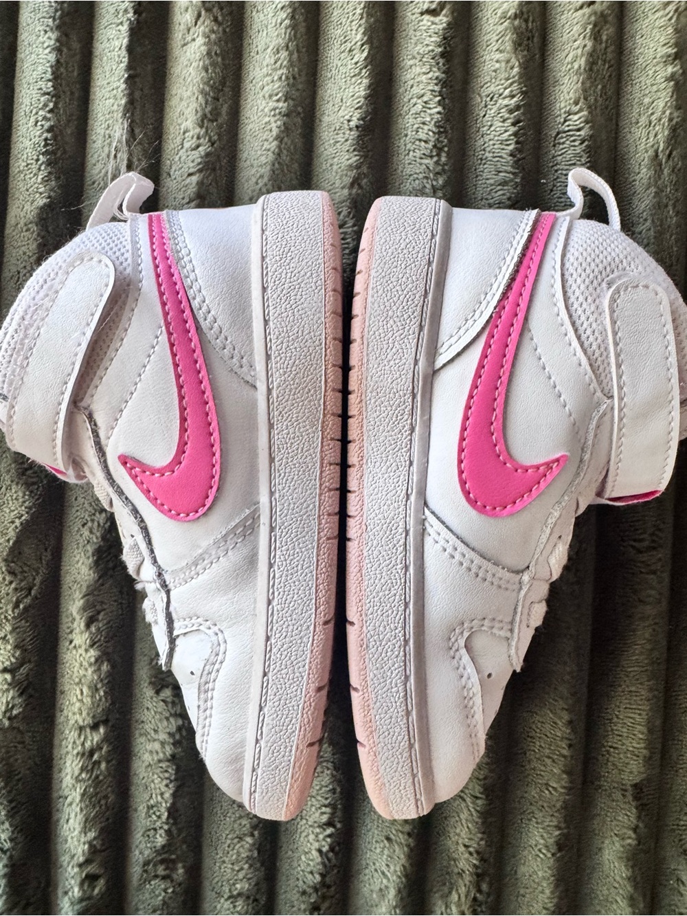Nike Court Borough Mid 2 Toddlers Size 8C